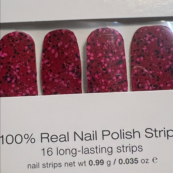 Head over Claws Color Street Nails - Picture 5 of 5